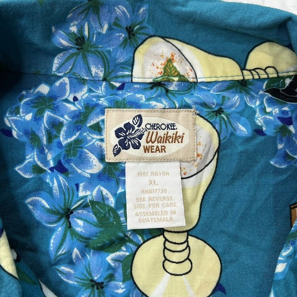 Cherokee Waikiki Wear - Hawaiian Shirt - Tropical Drinks - Blue - Men’s XL - Picture 2 of 3